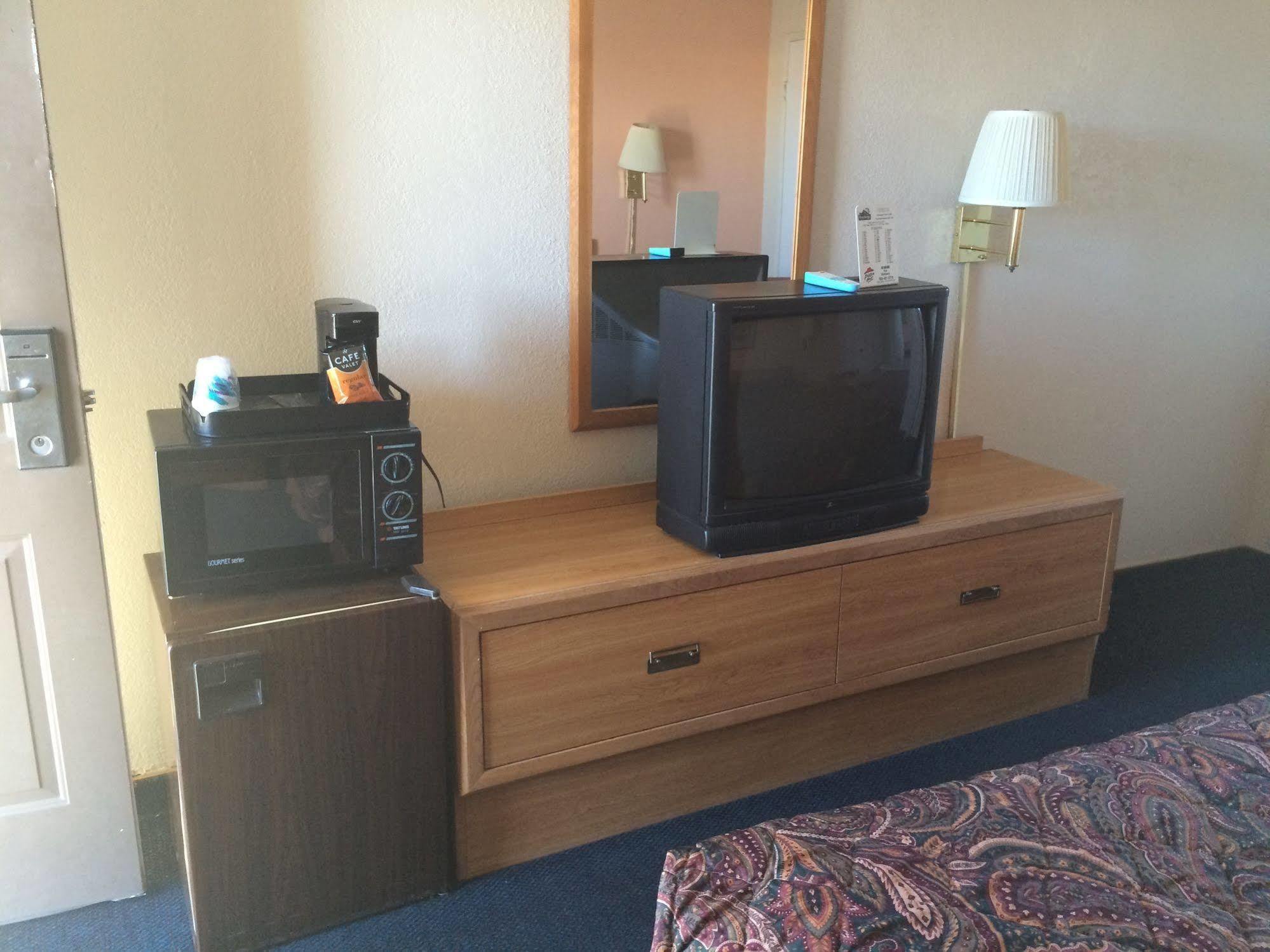 Almara Inn Tucumcari Exteriör bild